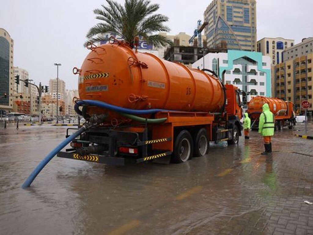rain water removal service Globalex in Dubai